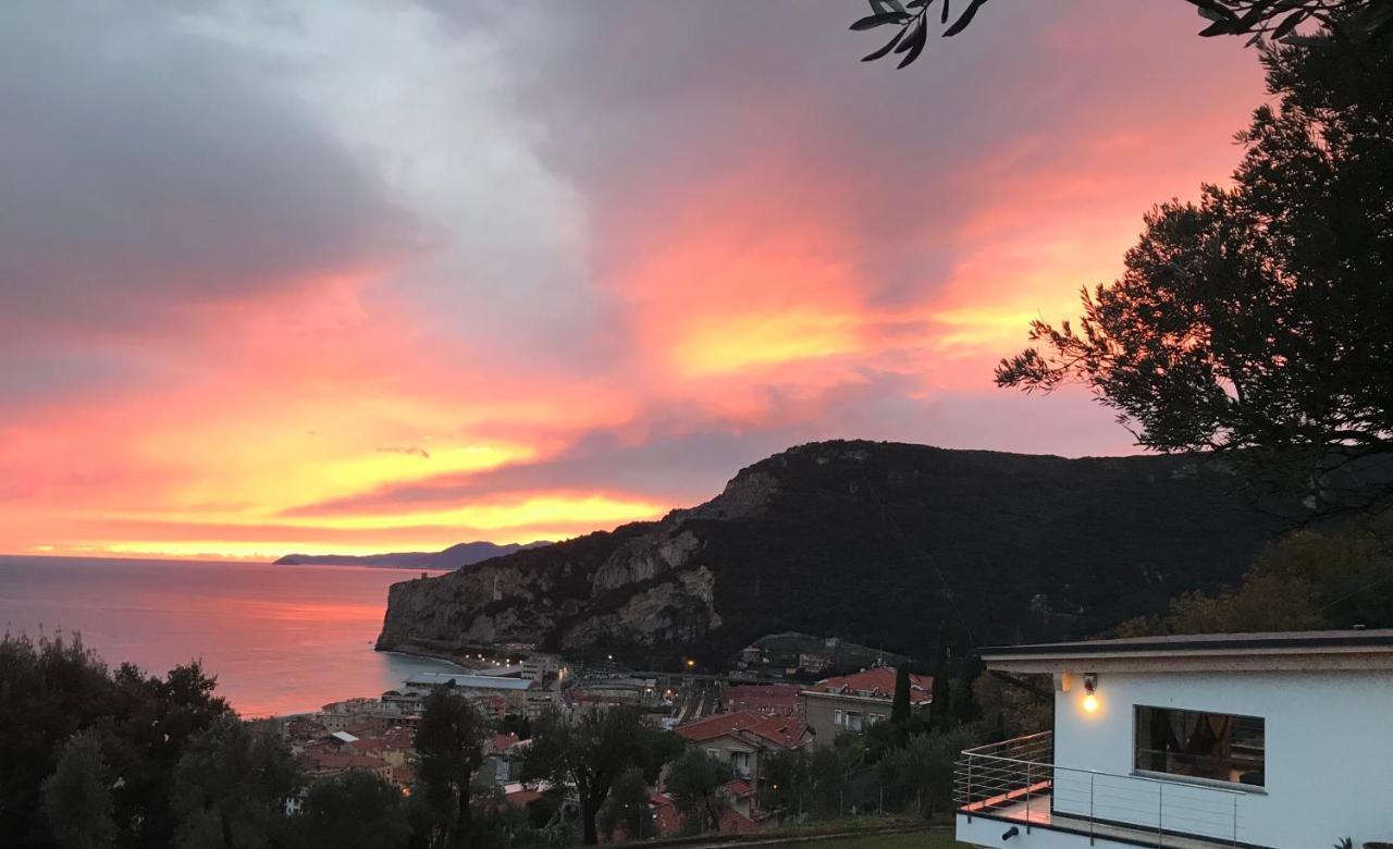 Belvedere20Guesthouse フィナーレ・リーグレ エクステリア 写真
